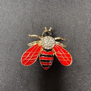 🐝 Red Bee Brooch – Bold Enamel Wings & Crystal Body